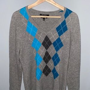 This is a very good sweater, perfect for any day.